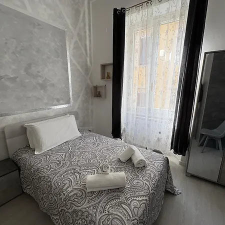 Appartement Modern Giovanni Dalle Bande Nere *