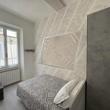 Appartement Modern Giovanni Dalle Bande Nere
