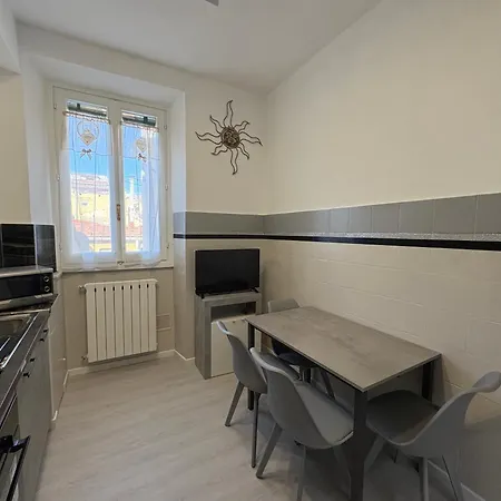 Apartment Modern Giovanni Dalle Bande Nere Florence